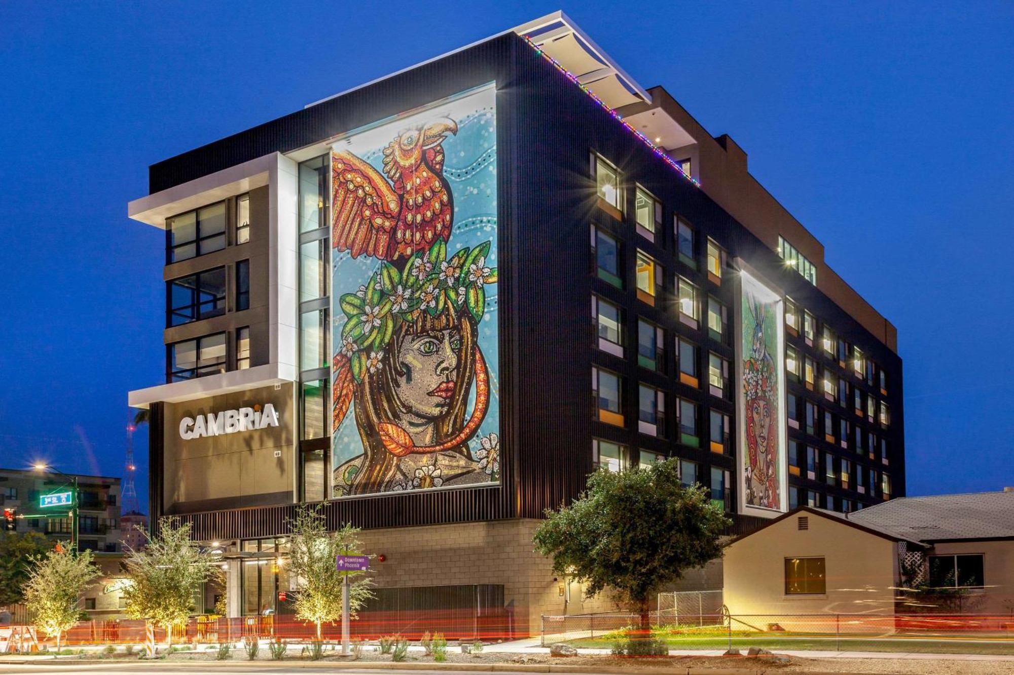 Cambria Downtown Phoenix Convention & Airport Hotel Exterior photo